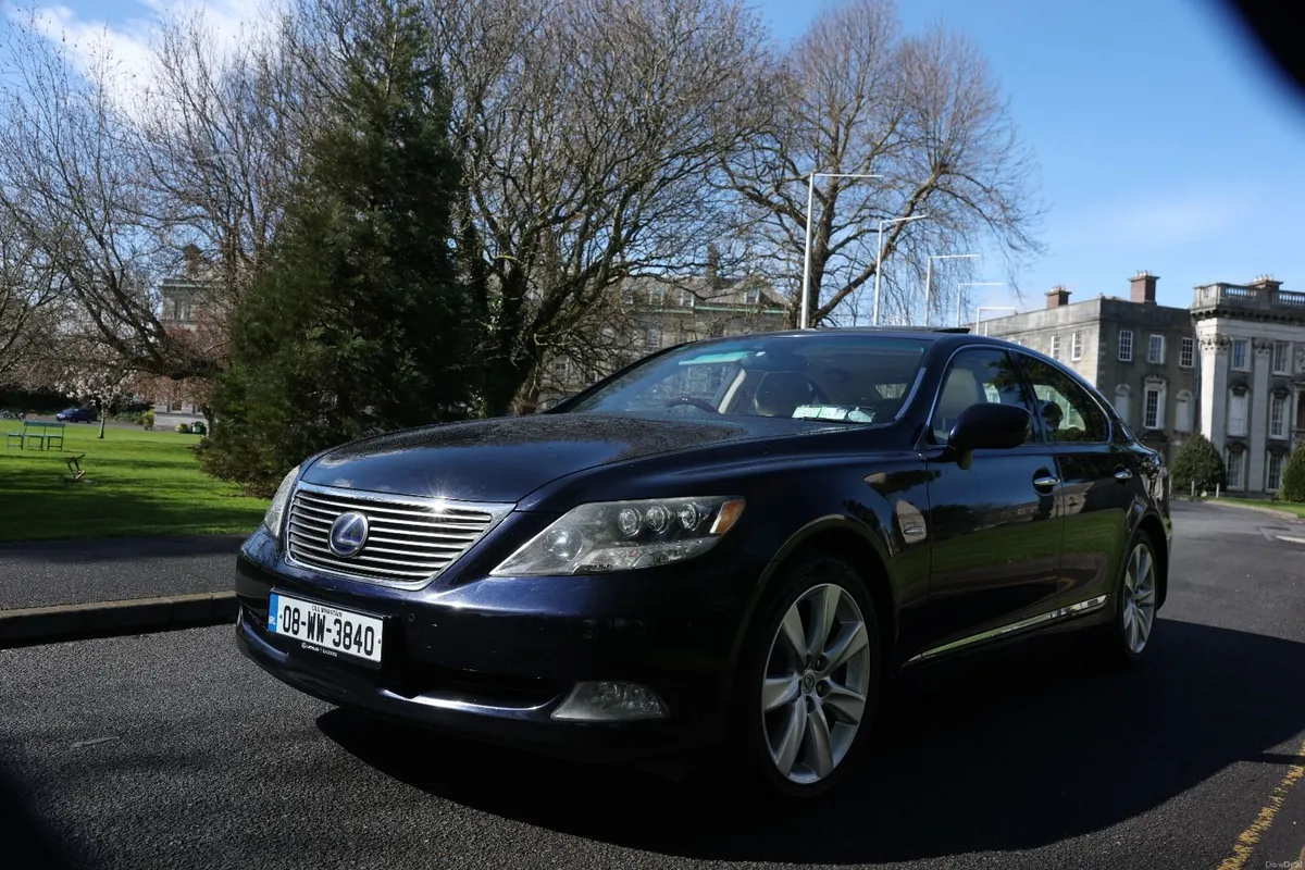 Lexus LS 2008 - Image 1