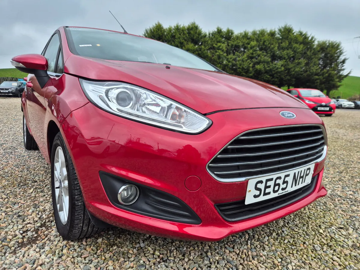 JAN 2016 Ford Fiesta 1.0 EcoBoost Zetec P/shift5dr - Image 4