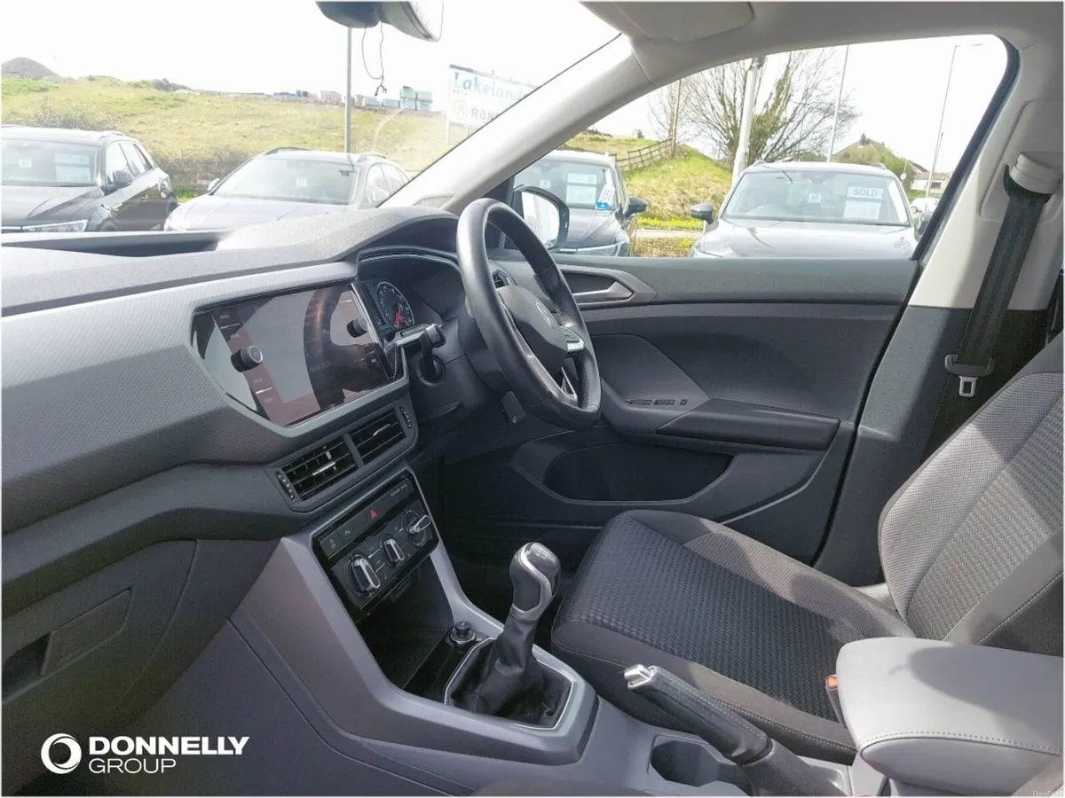 Volkswagen T-cross Estate Special Edition Active - Image 2