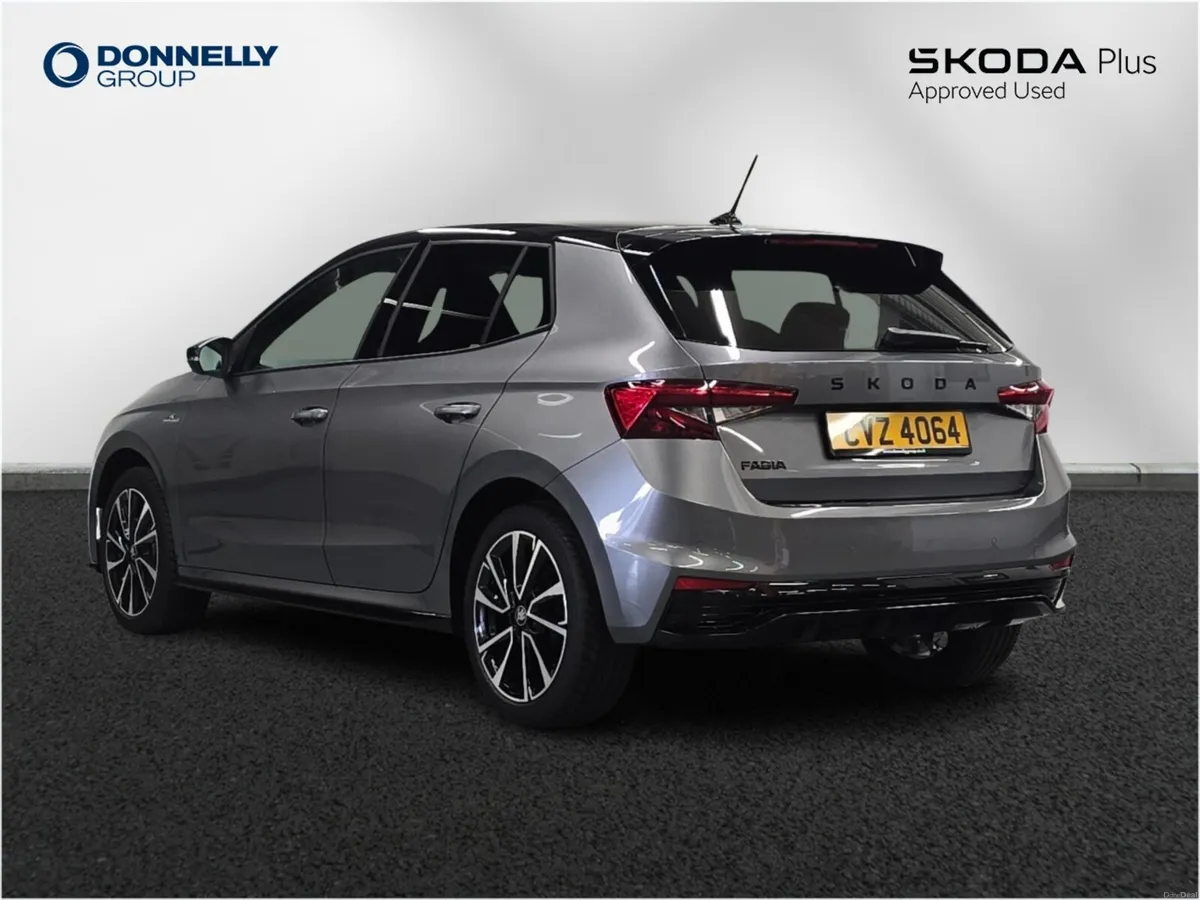 Skoda FABIA Hatchback Monte Carlo Edition - Image 3