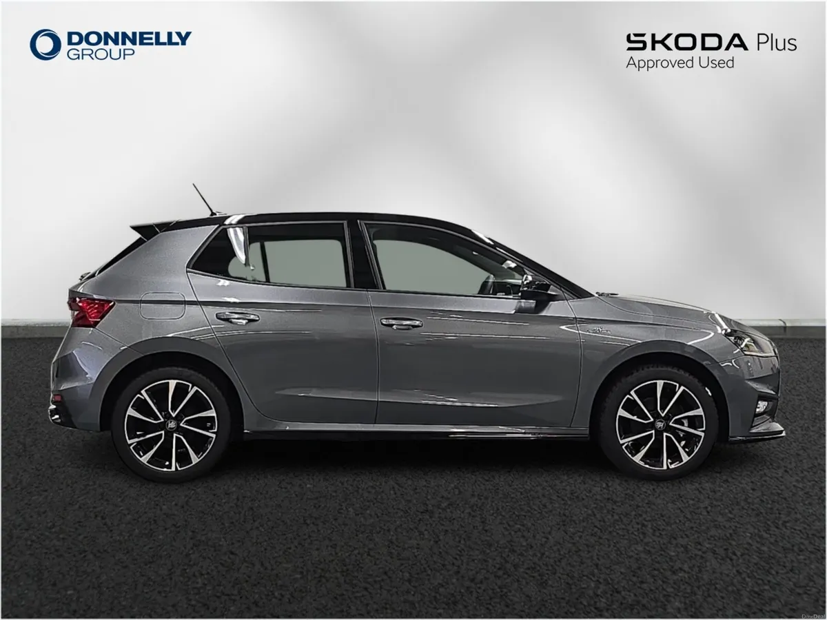 Skoda FABIA Hatchback Monte Carlo Edition - Image 4