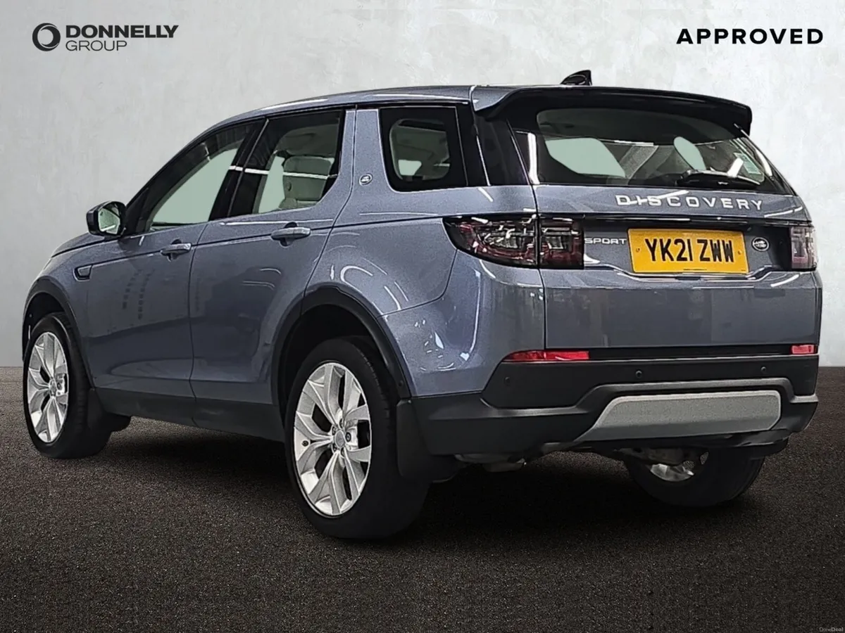 Land Rover Discovery Sport Diesel Sw SE - Image 2