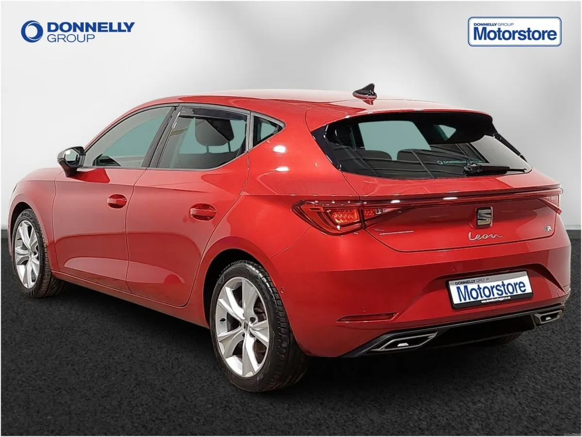 SEAT Leon Hatchback FR - Image 2
