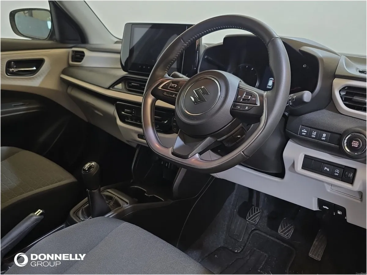 Suzuki Swift Hatchback Motion - Image 4