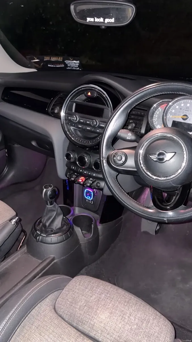 Cream White Mini Cooper 1.6L Diesel - Image 2