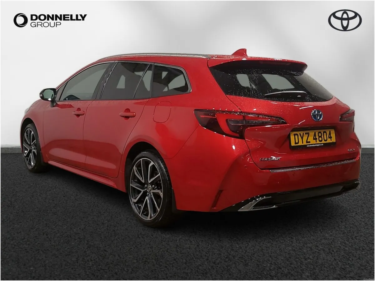 Toyota Corolla Touring Sport Excel - Image 2