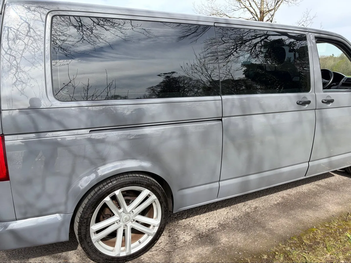 Volkswagen Shuttle 2015 - Image 4