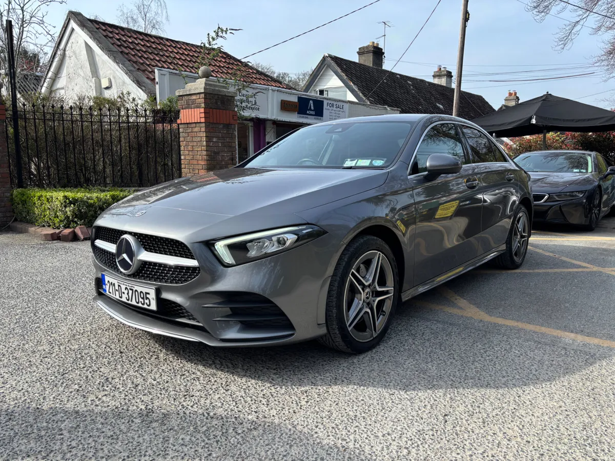 211 - MB A250e - PHEV - AMG LINE - FSH - 2 KEYS - Image 1