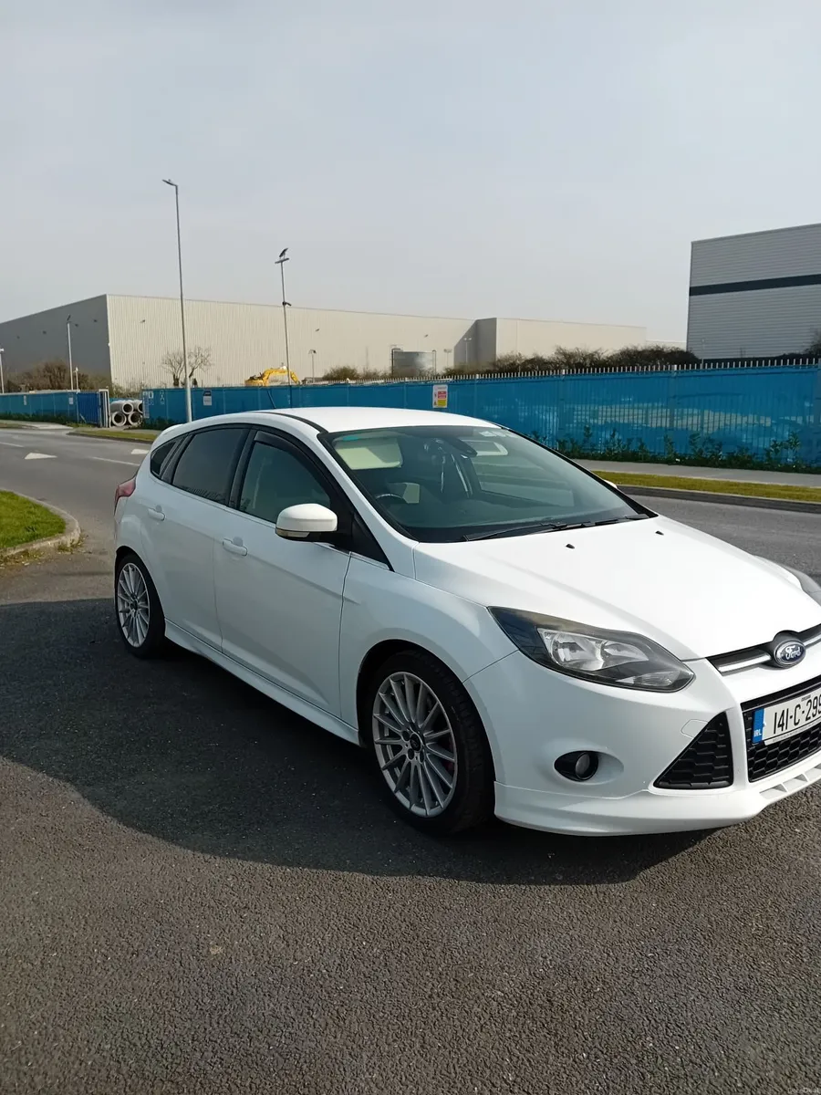 Ford Focus 2014 - Image 1