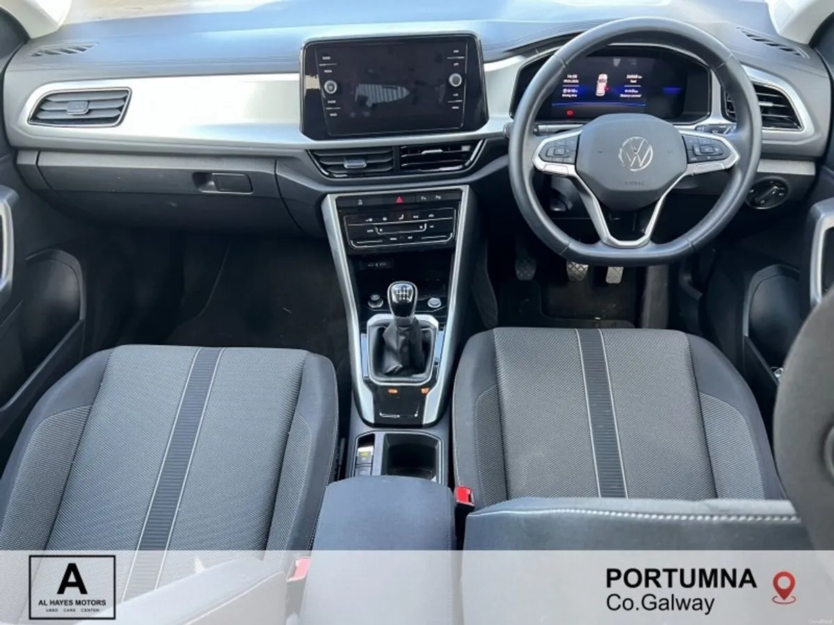 Volkswagen T-Roc EDITION 75 2.0TDI M6F 116HP - Image 2