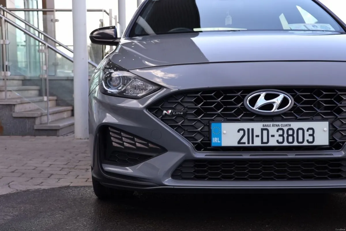 Hyundai i30 Petrol Deluxe NLine - Image 3