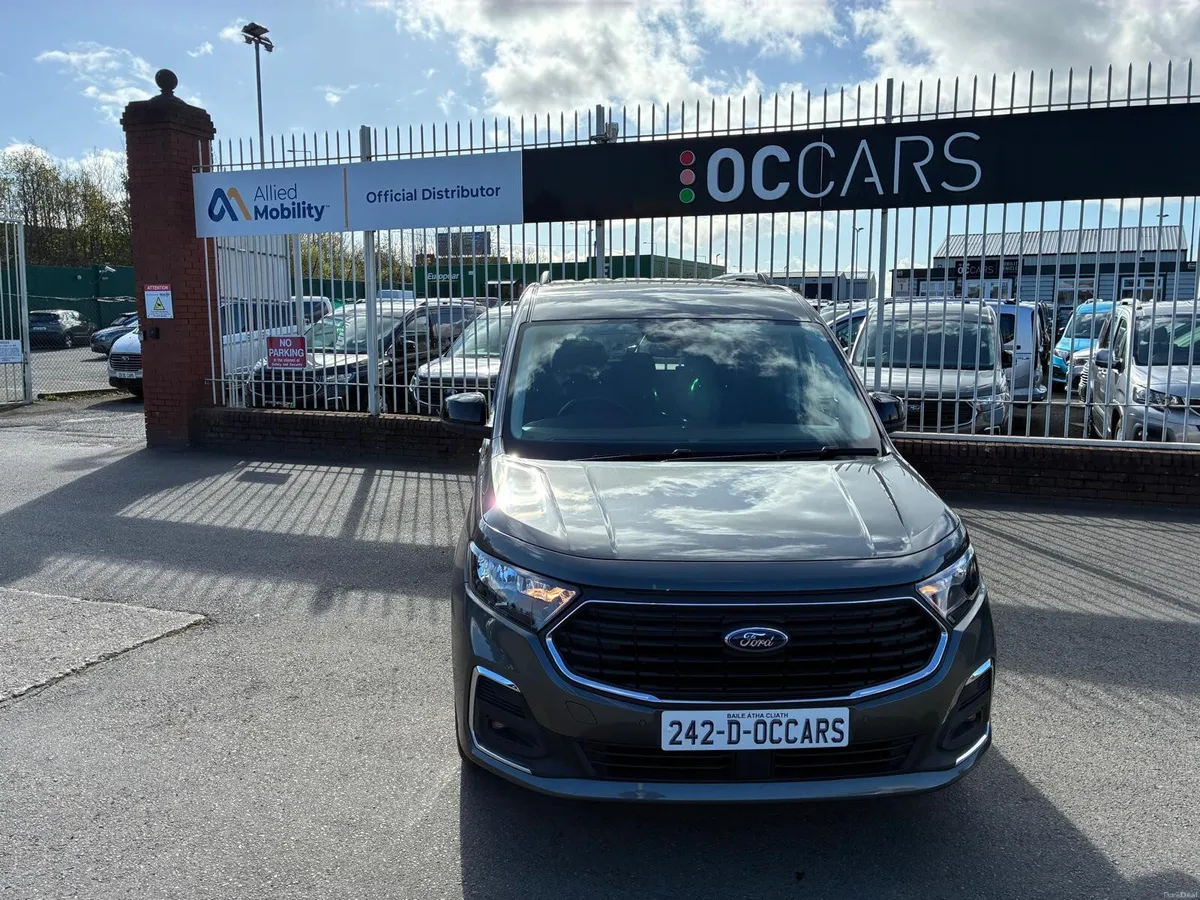 Wheelchair Accessible Ford Grand Connect 2024 Taxi - Image 1