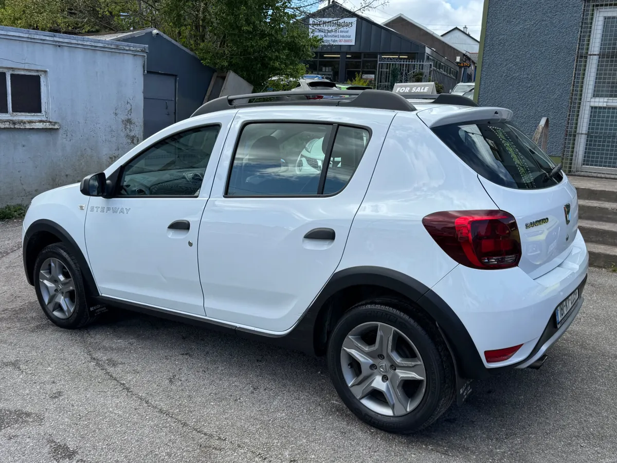 Dacia Sandero Stepway very low mileage petrol - Image 3