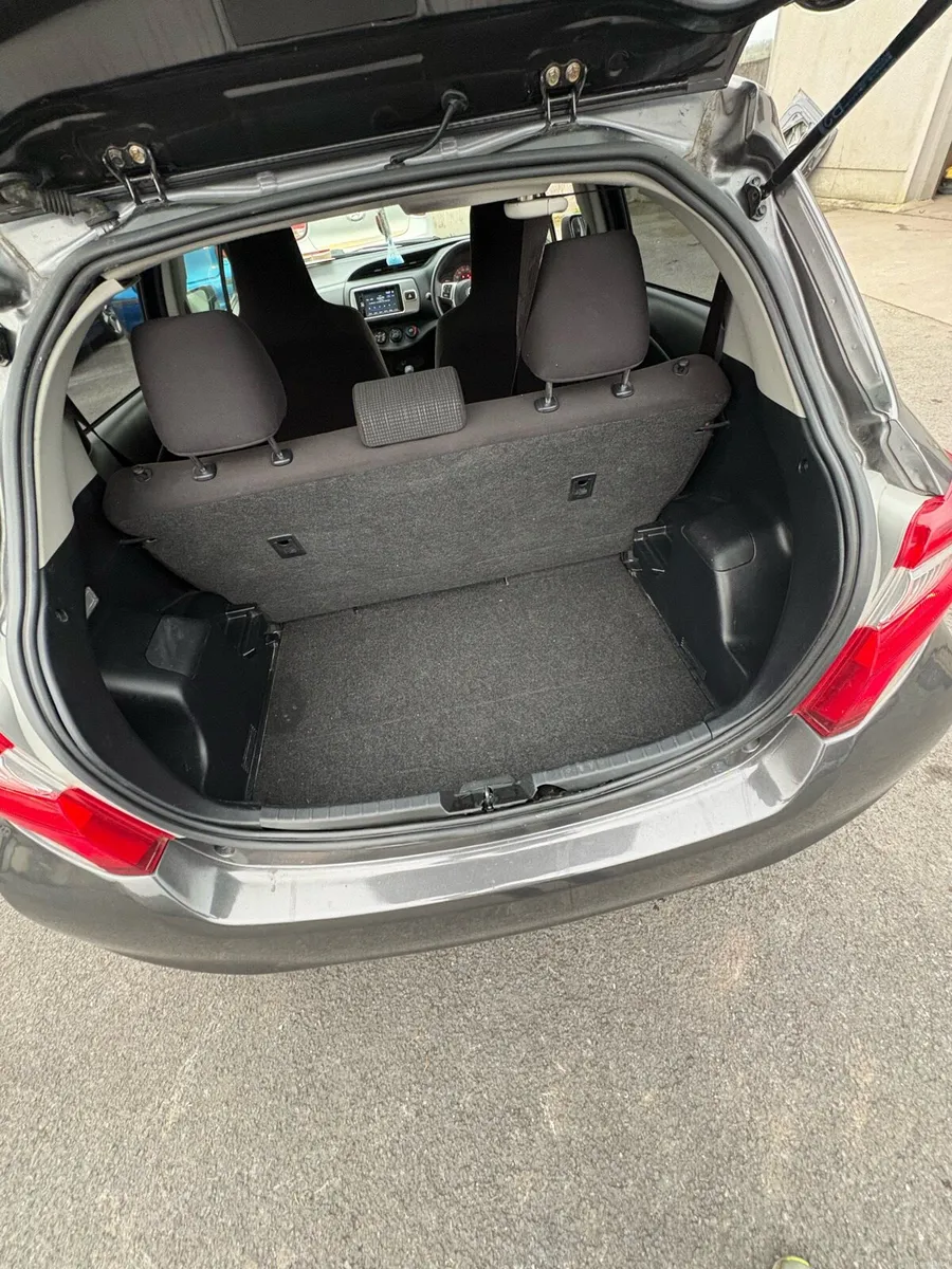 Toyota Vitz - Image 3