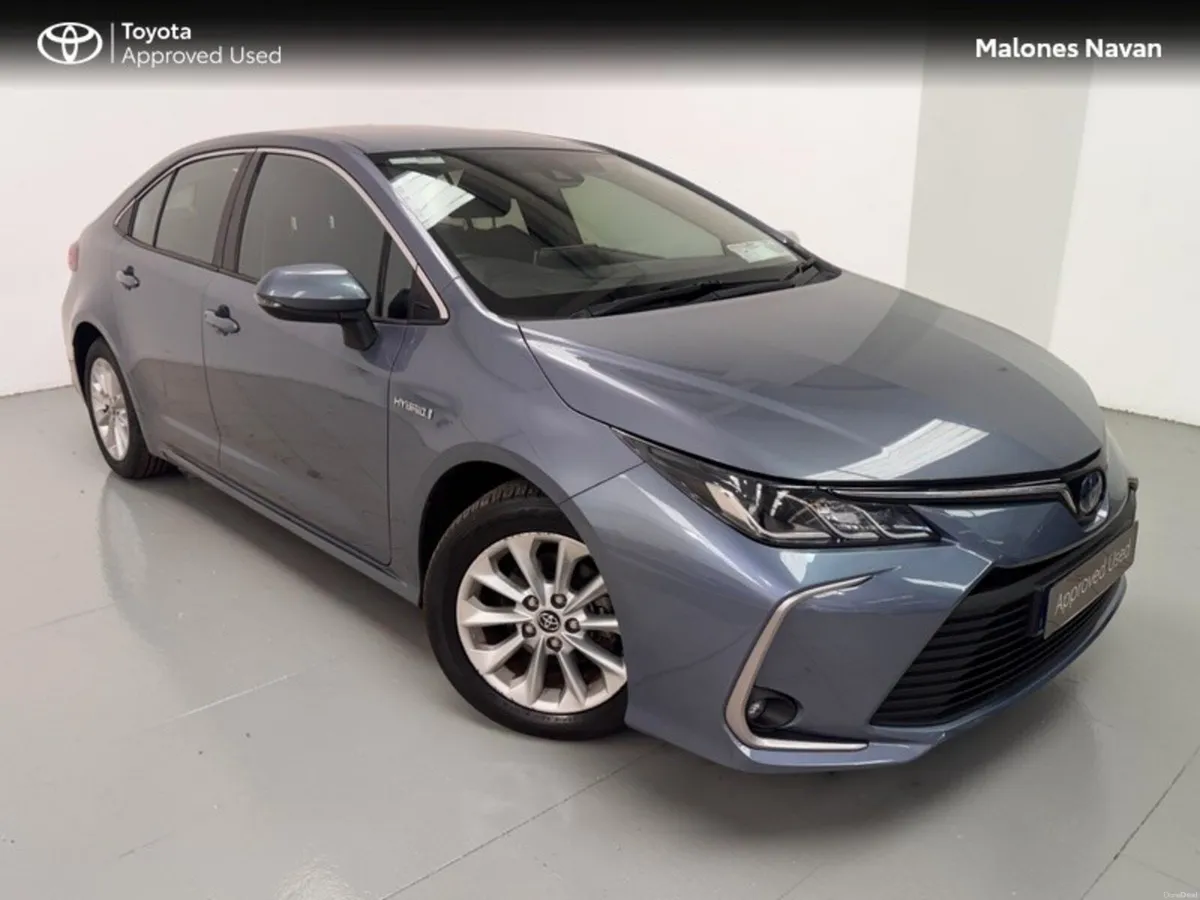 Toyota Corolla COROLLA HYBRID LUNA SAL - Image 1