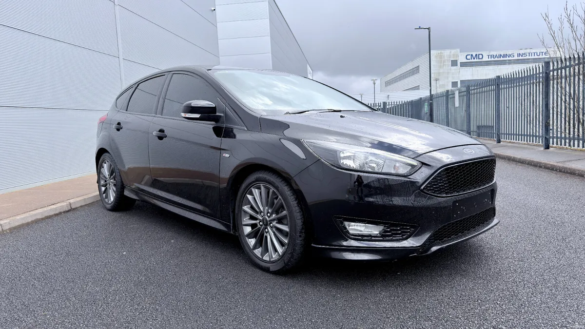 Ford Focus ST Line 1.5TDCI - Image 3
