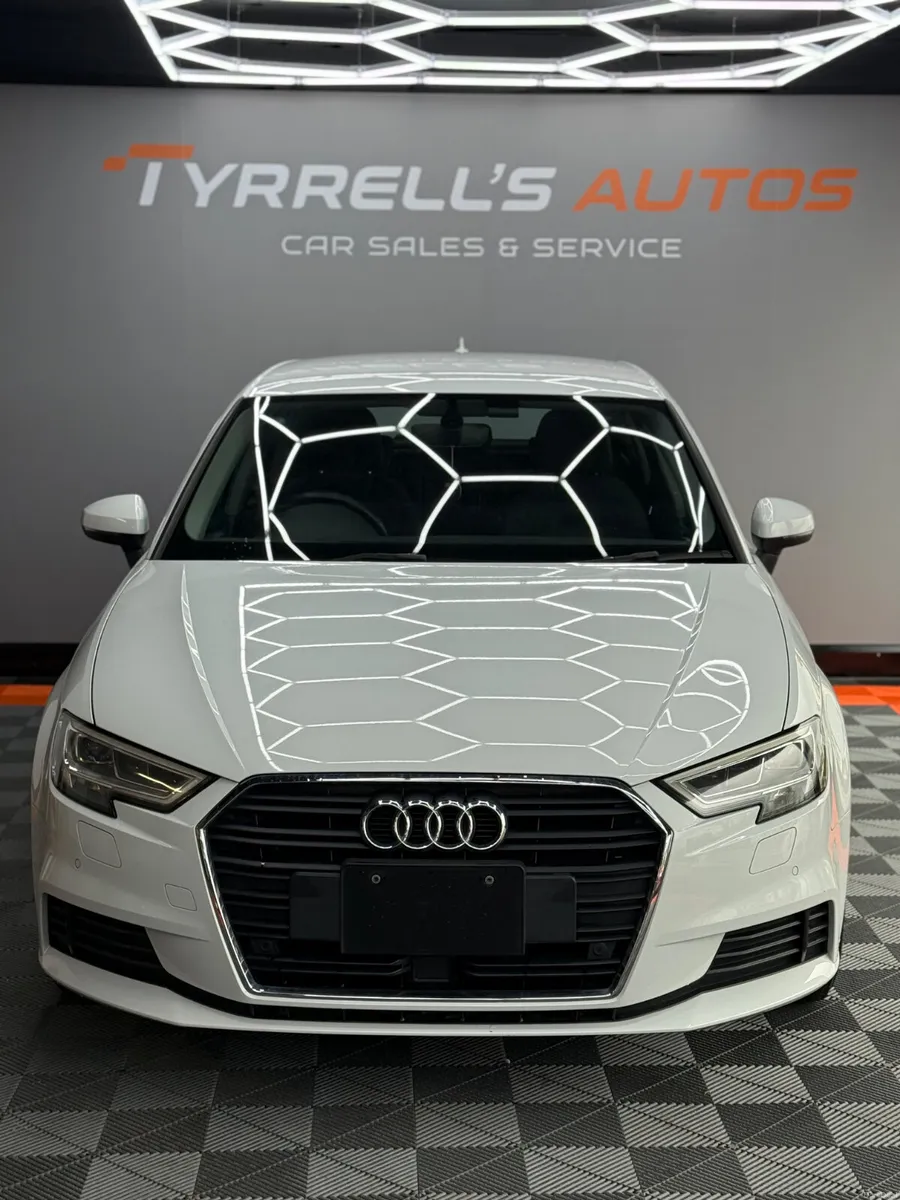 Audi A3 1.4TFSI ULTRA DSG "NEW NCT" 2017 - Image 3