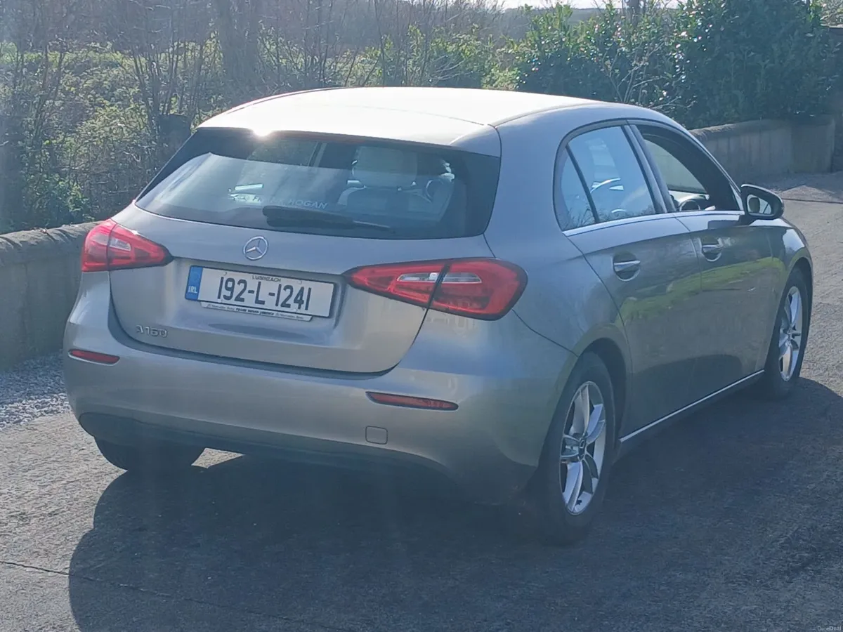 Mercedes-Benz A-Class 2019 - Image 3