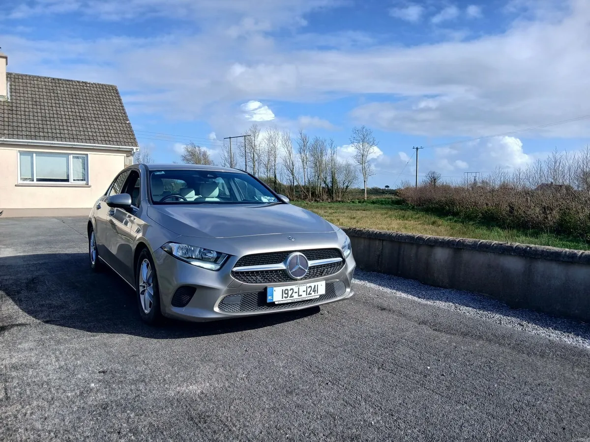 Mercedes-Benz A-Class 2019 - Image 4