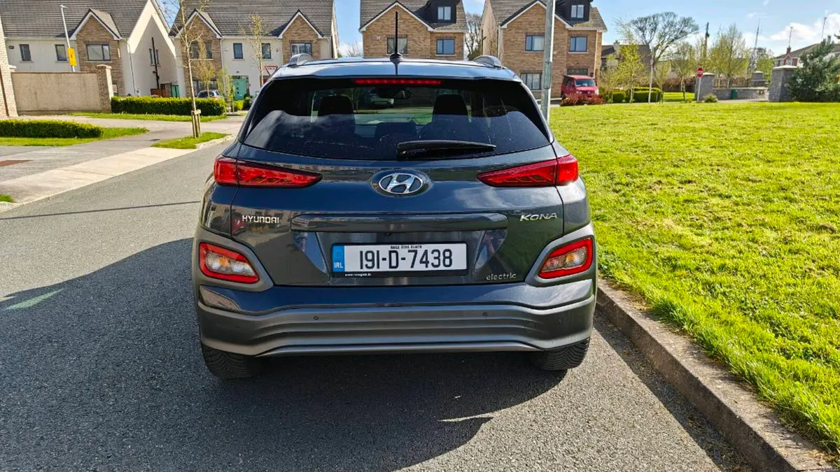 [SOLD] Hyundai Kona 64Kwh. New battery June '23. - Image 3
