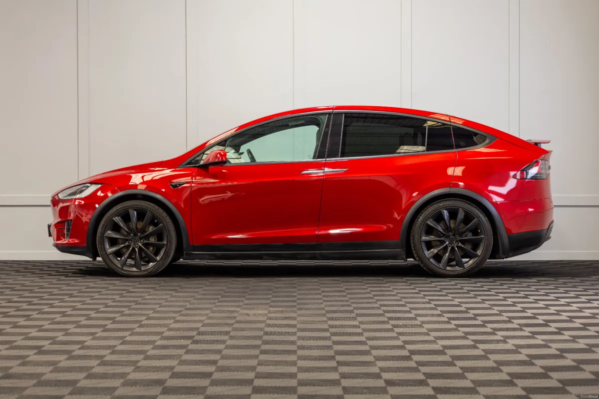 192 Tesla Model X 100d Long Range 7 Seater - Image 3