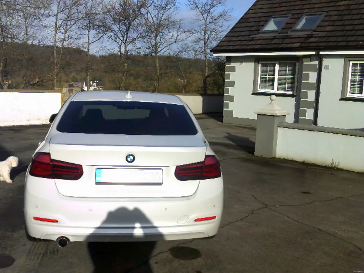 BMW 3-Series 2016 - Image 5