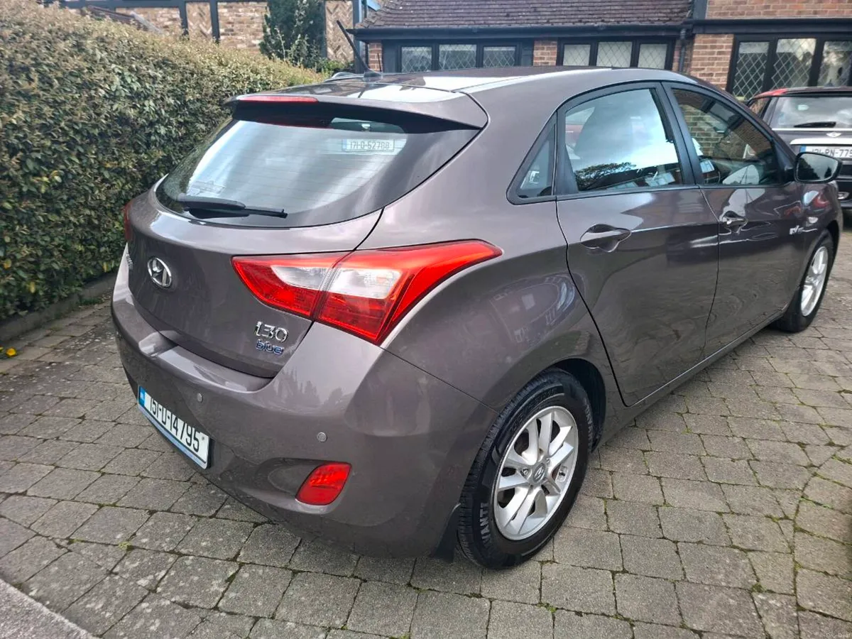 HYUNDAI i30 1.4 PETROL 2015 ONLY 95000 KLMS - Image 3