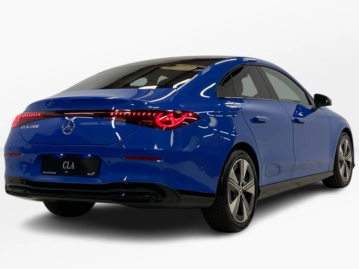 Mercedes-Benz CLA CLA 200 Progressive Line | Night - Image 3