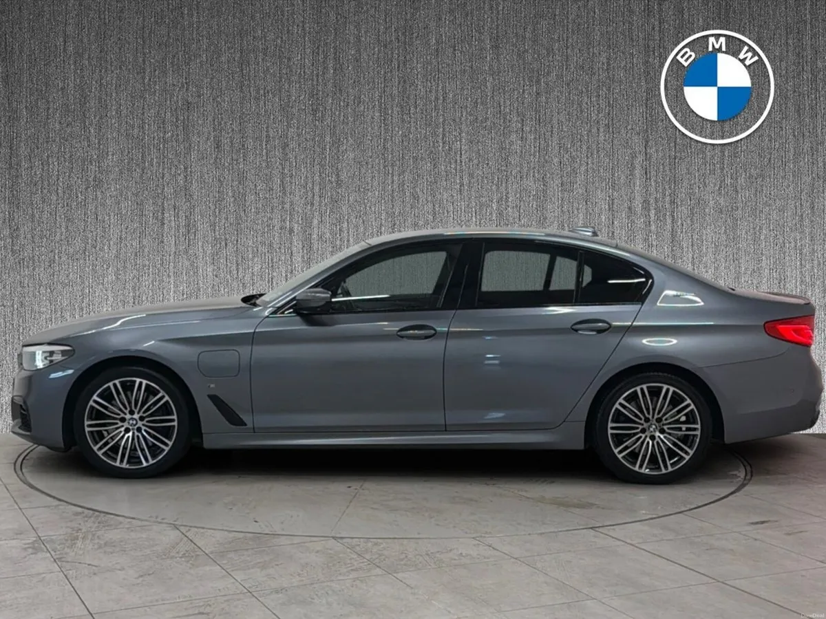 BMW 5-Series 530e M Sport Auto - Image 4