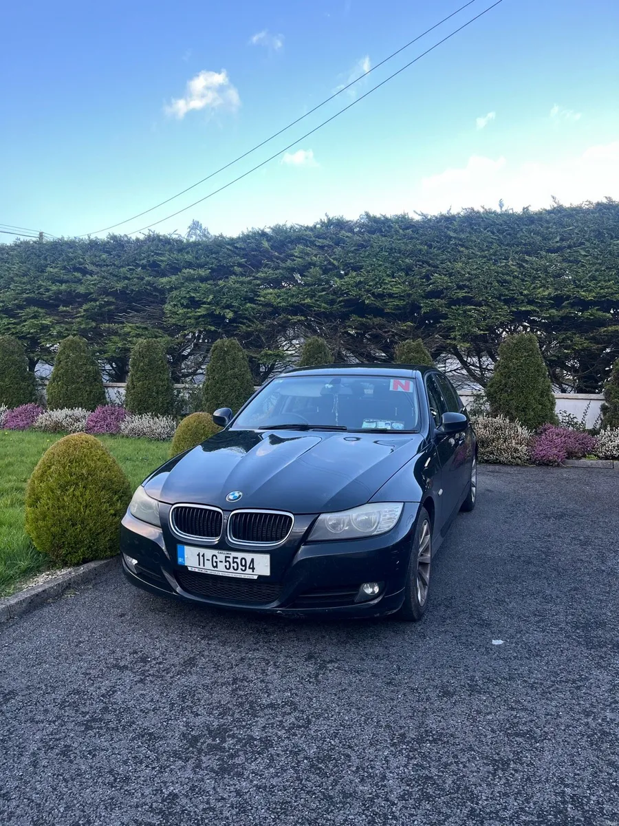 Bmw 318D 2011 - NCT: 7/26 - Image 1
