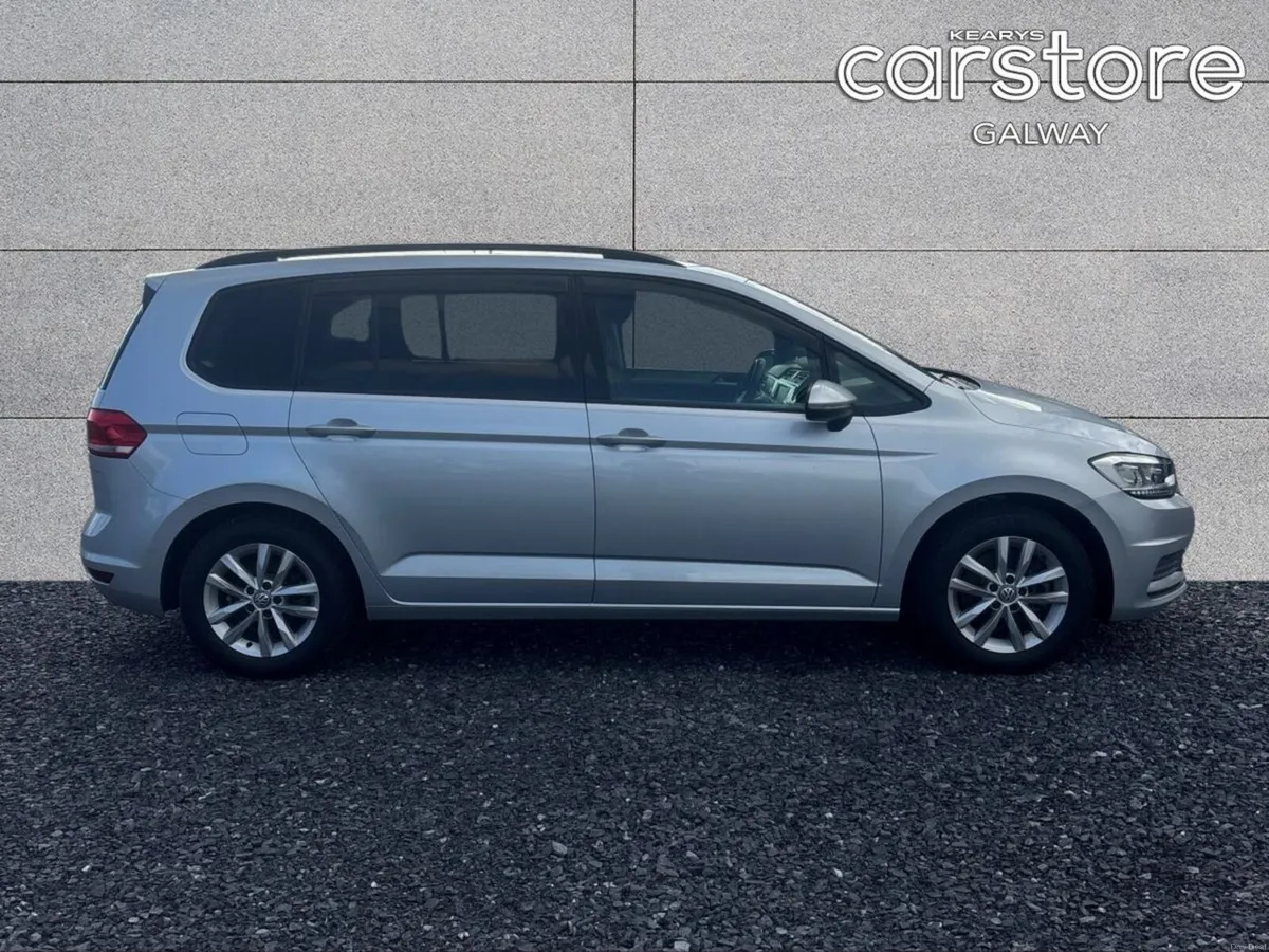 Volkswagen Touran 1.4 Auto - Image 2