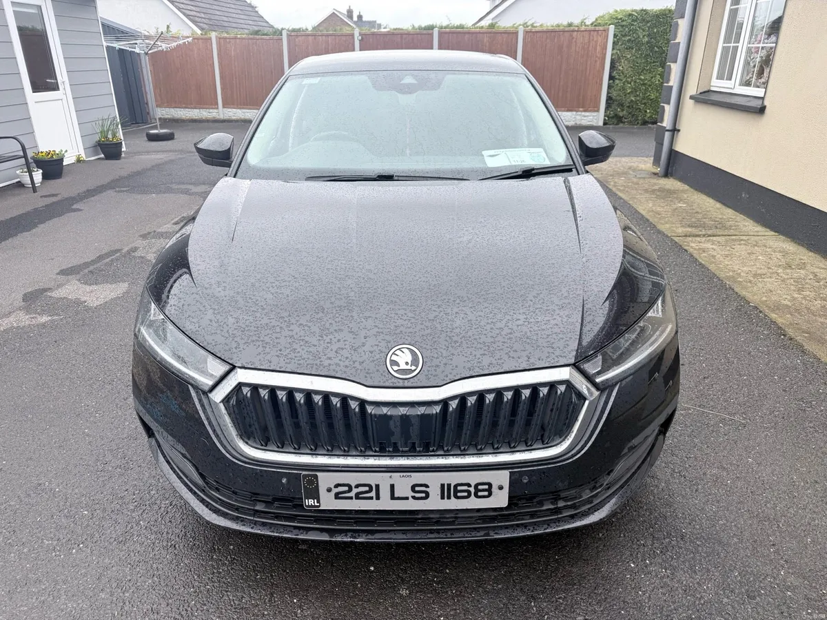 2022 (221) Skoda Octavia - Image 4