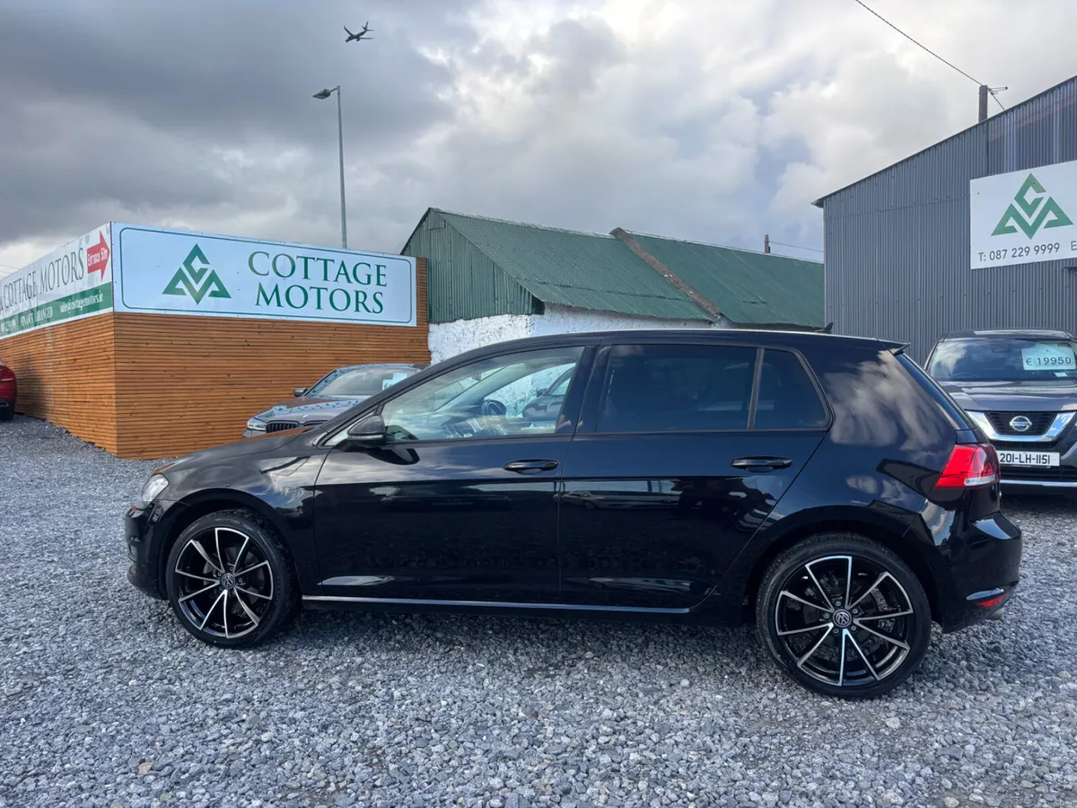 Volkswagen Golf - Image 3