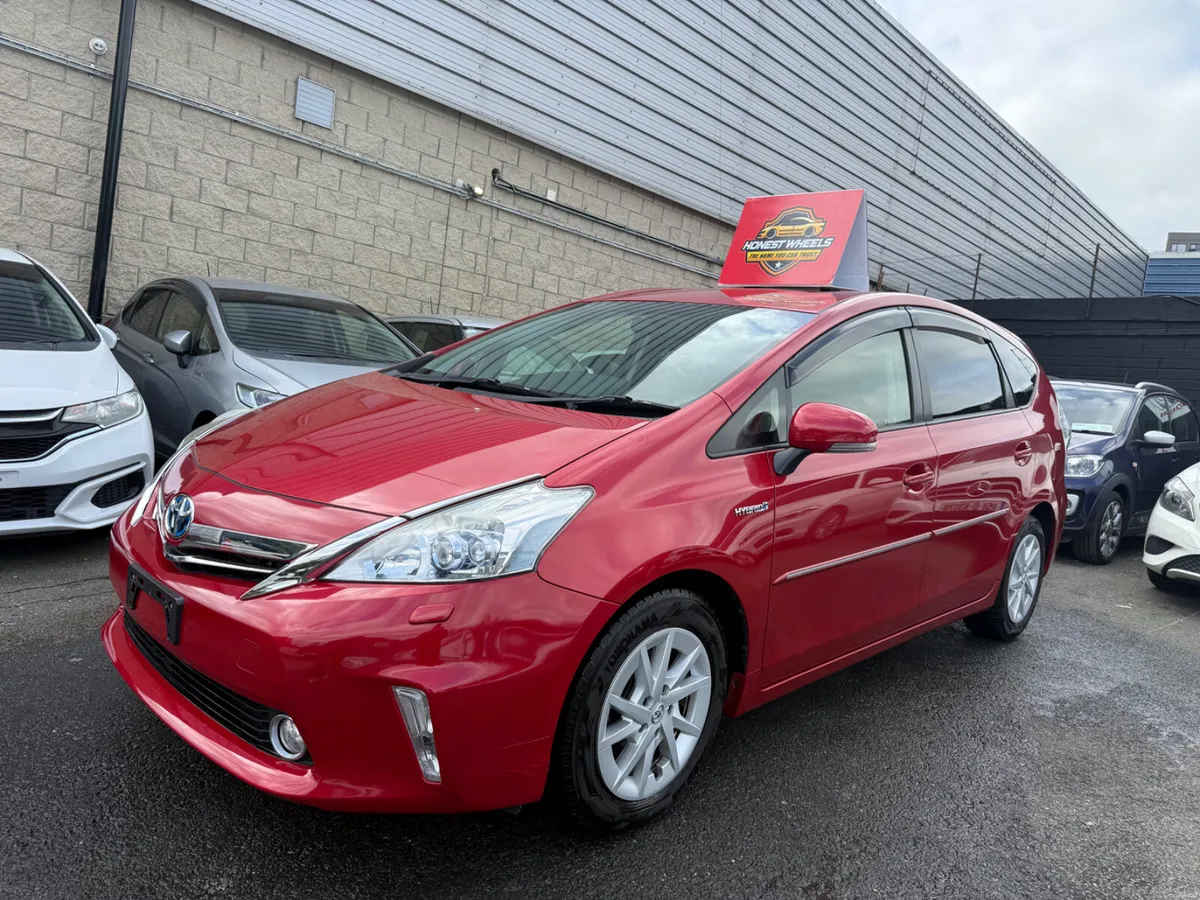 2012 Toyota Prius Alpha 7 Seater 1.8 Hybrid - Image 3