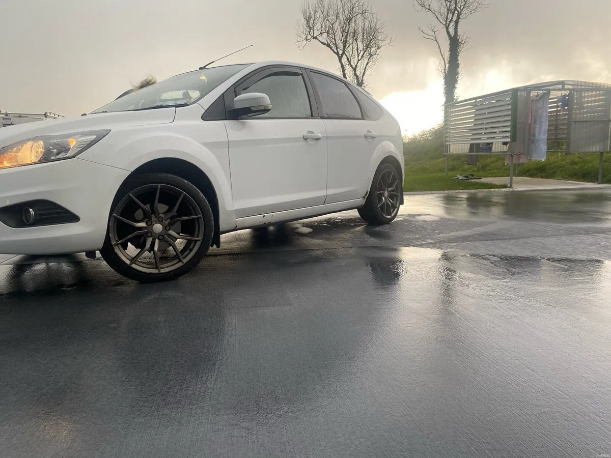 2011 ford focus - Image 3