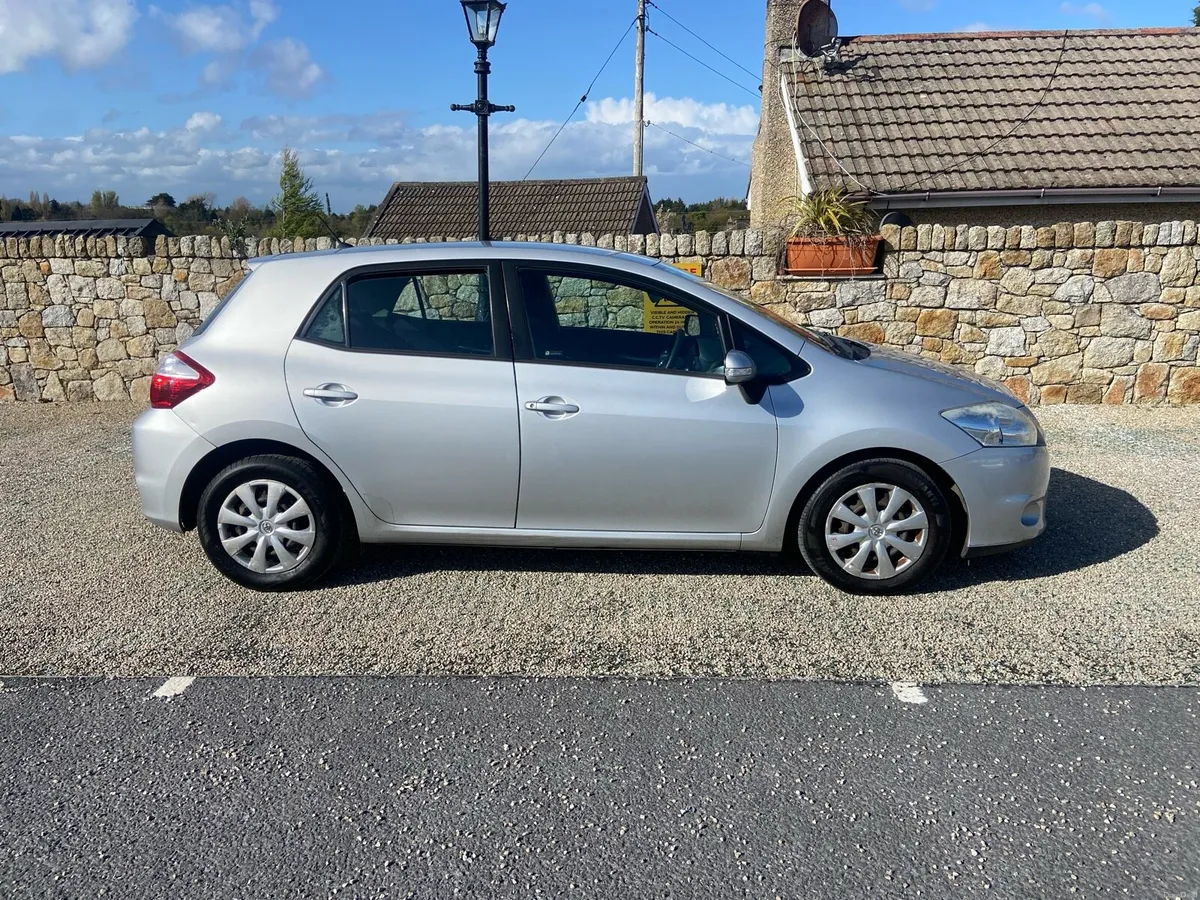 Toyota Auris 2010 New NCT - Image 2