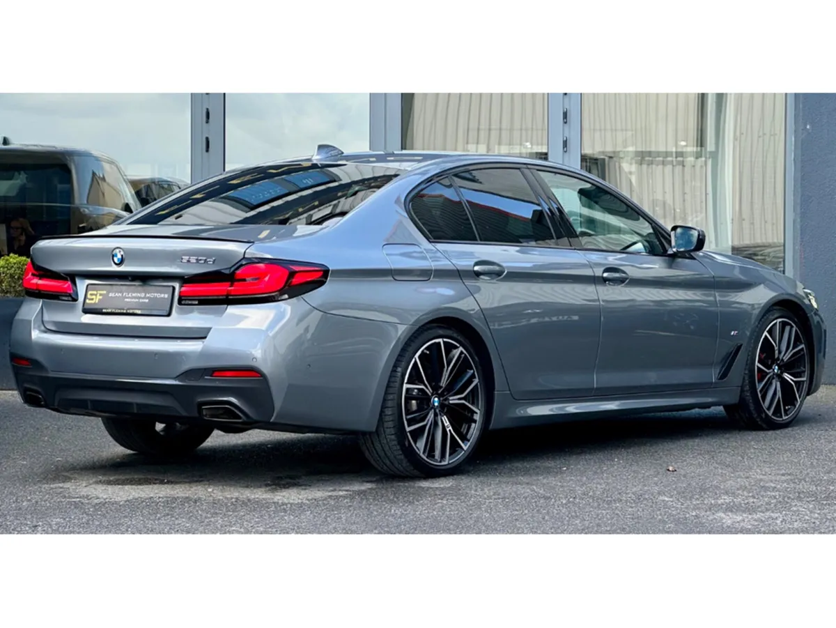 BMW 5-Series M SPORT MHEV AUTO 520 D - Image 4