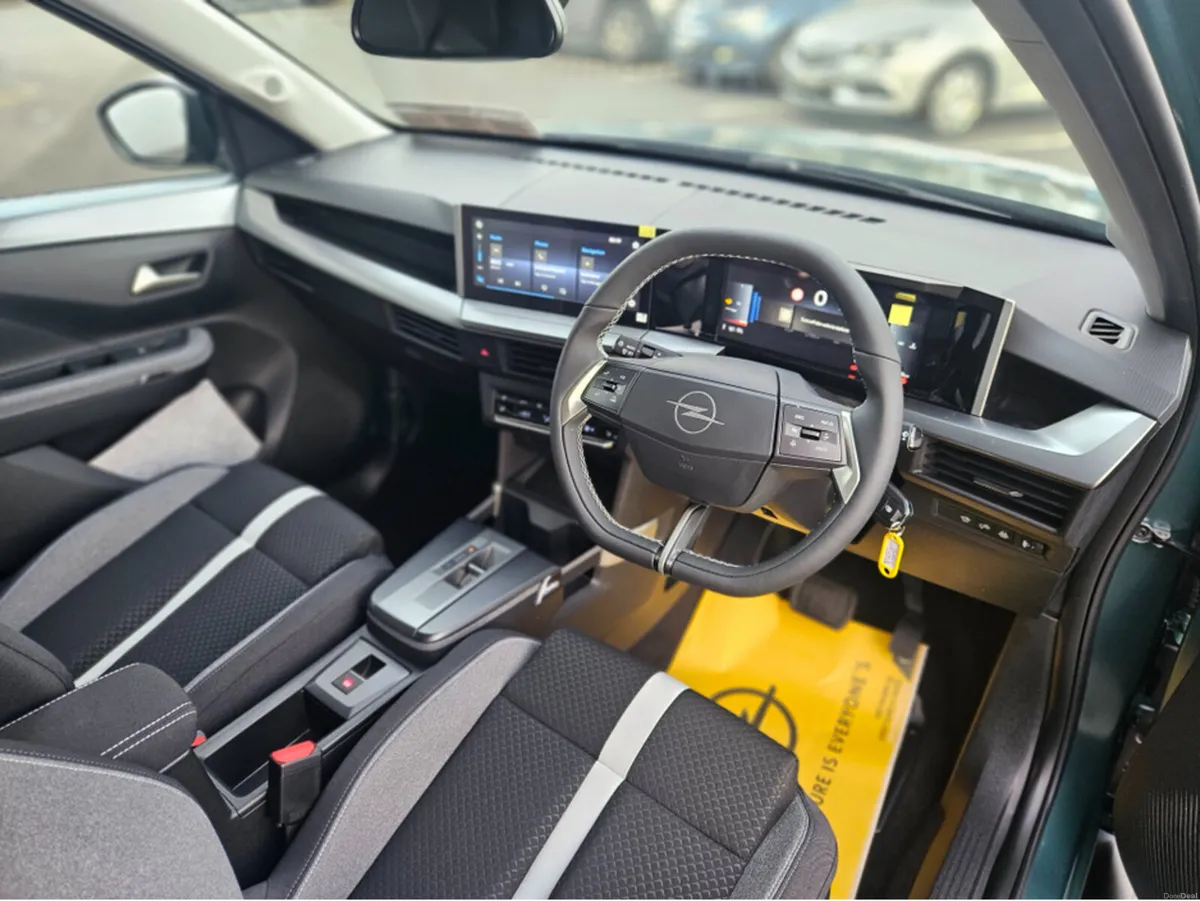 Opel Frontera GS 1.2 MHEV 7 SEATER 136 BHP - Image 3