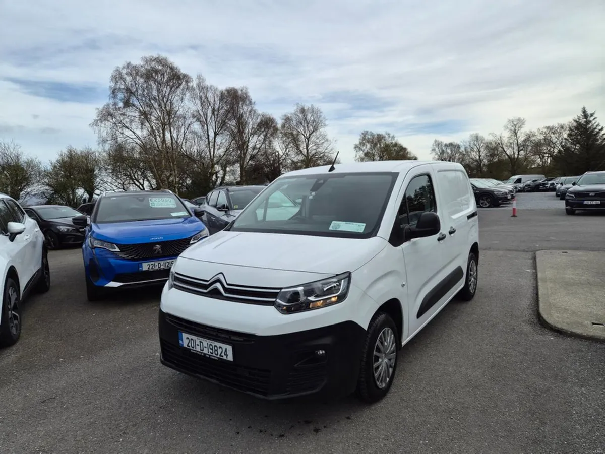 Citroen Berlingo ENT 1.5 Blue hdi 650KG M 3DR - Image 3