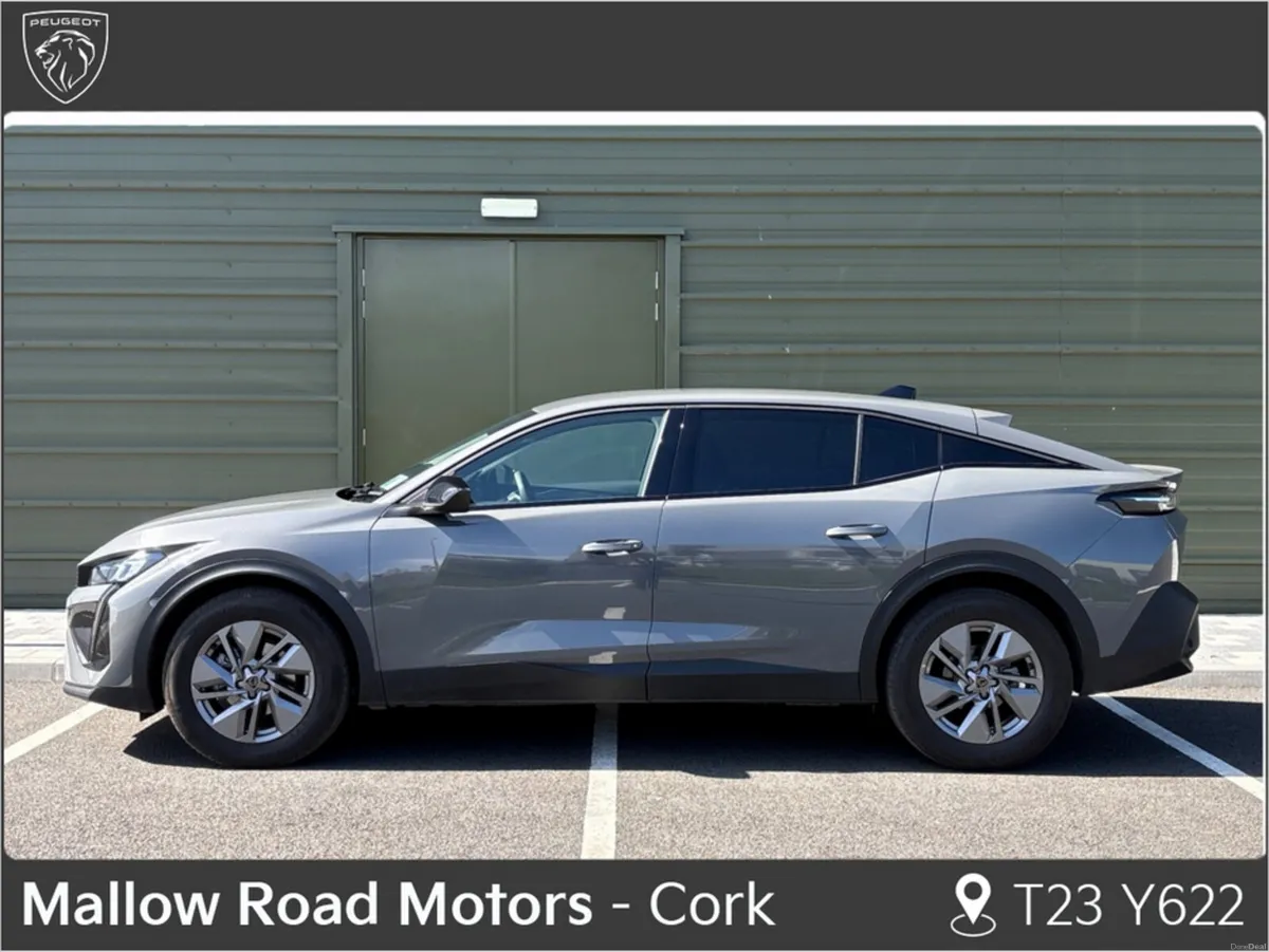 Peugeot 408 ALLURE HYBRID 145BHP S - Image 6