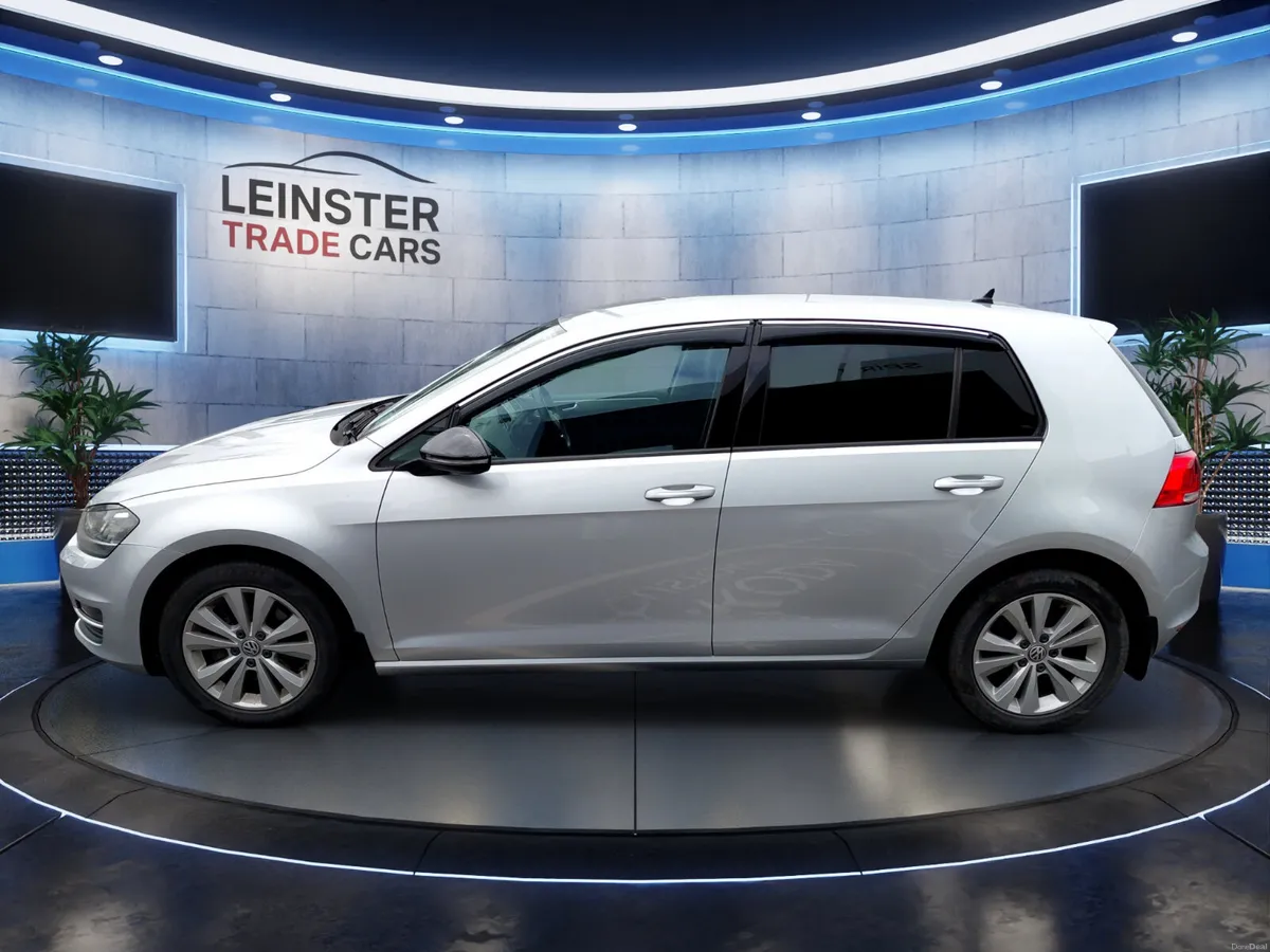 💥2015 Volkswagen Golf💥( 61,000Km's+Auto+Warranty - Image 2