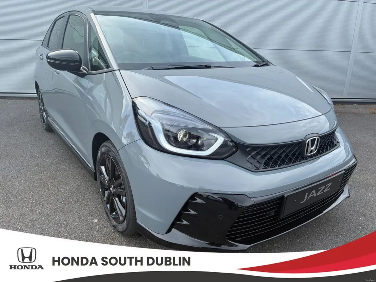 Honda Jazz "Advance Sport" Model Hybrid Automatic - Image 4