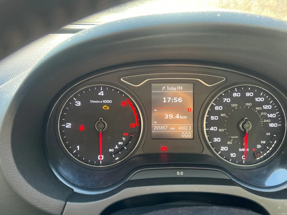 Audi A3 2015 - Image 4