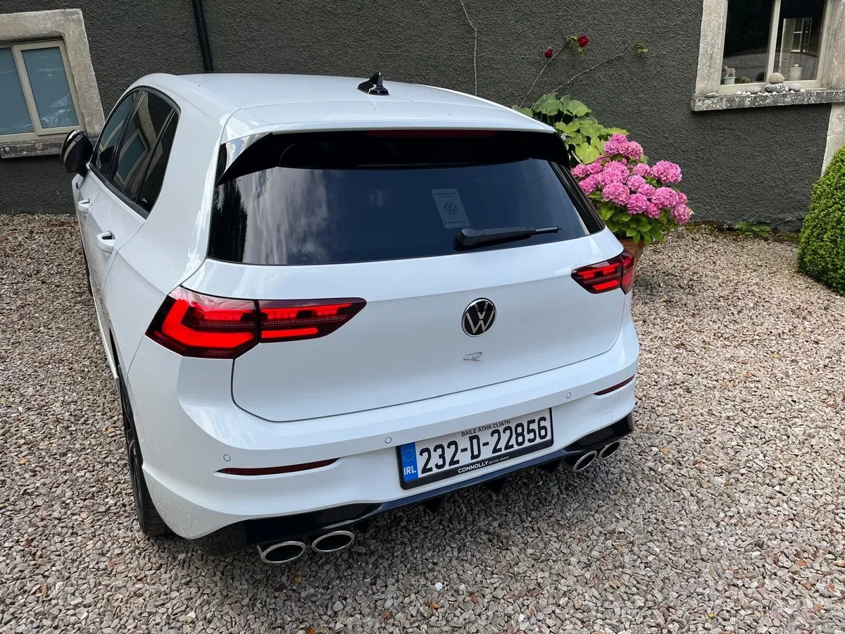 Volkswagen Golf R 2.0 TSI 320BHP 4Motion DSG - Image 2