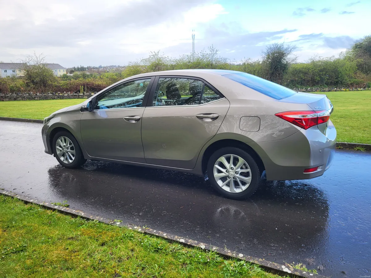 Toyota Corolla  1.4 D4D LOW KMS - Image 4