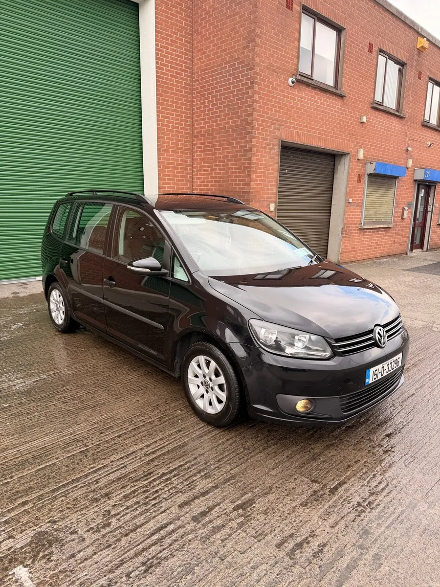 Volkswagen touran 7 seater DSG - Image 1