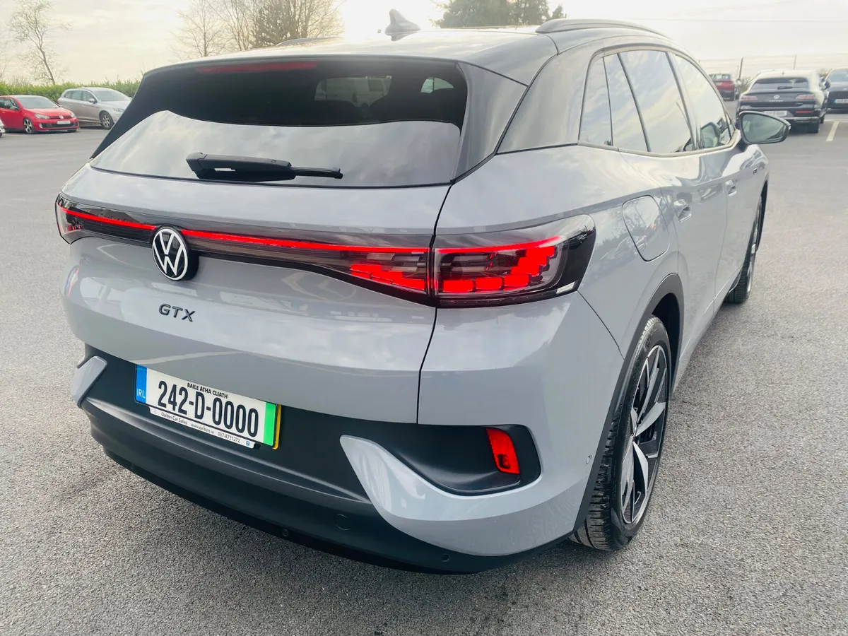 VOLKSWAGEN ID4 GTX 250KW 77KWH 2024 (242) - Image 4