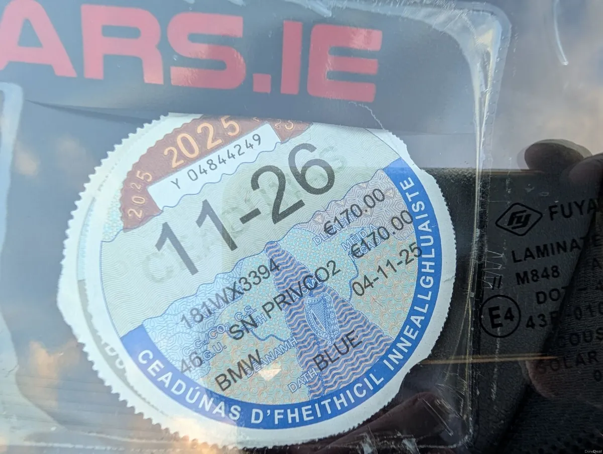 BMW 5-Series 2018 530e - Image 3