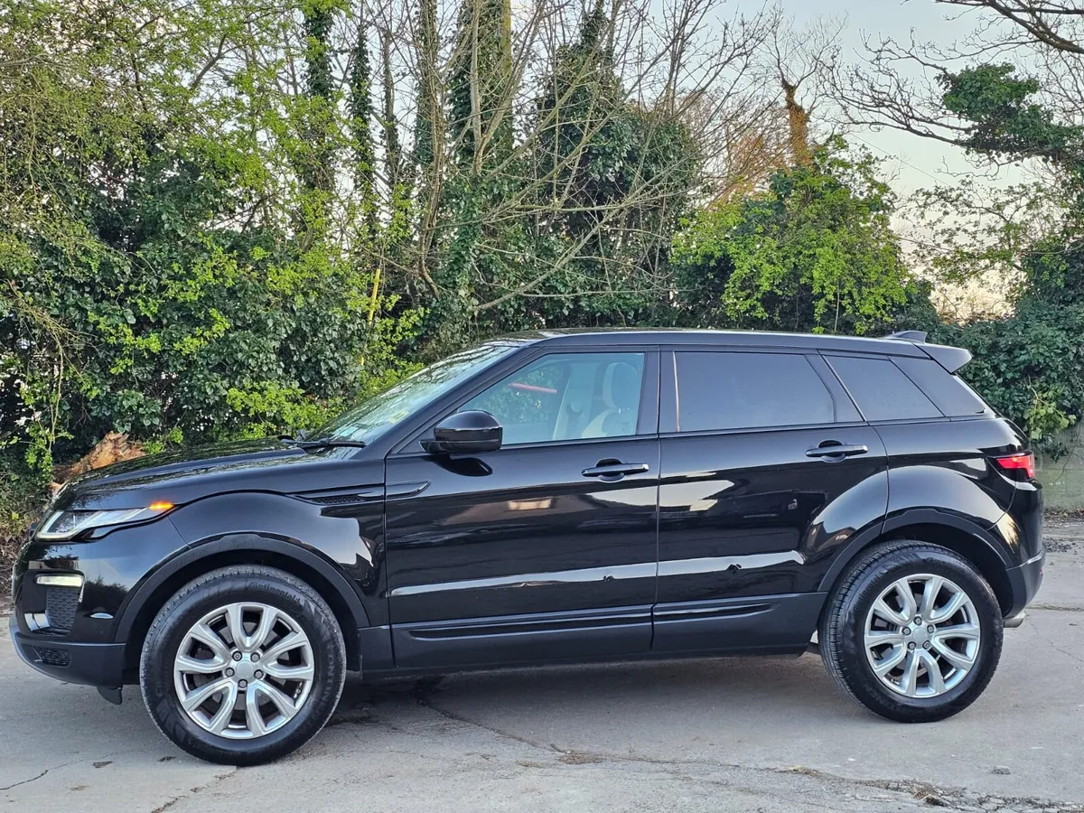 2016 land-rover.  Automatic.  €8999 - Image 5