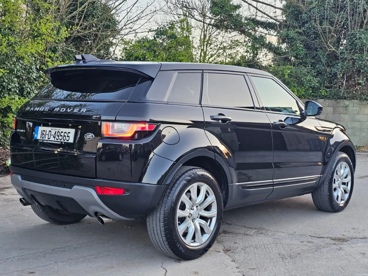 2016 land-rover.  Automatic.  €10900 - Image 3